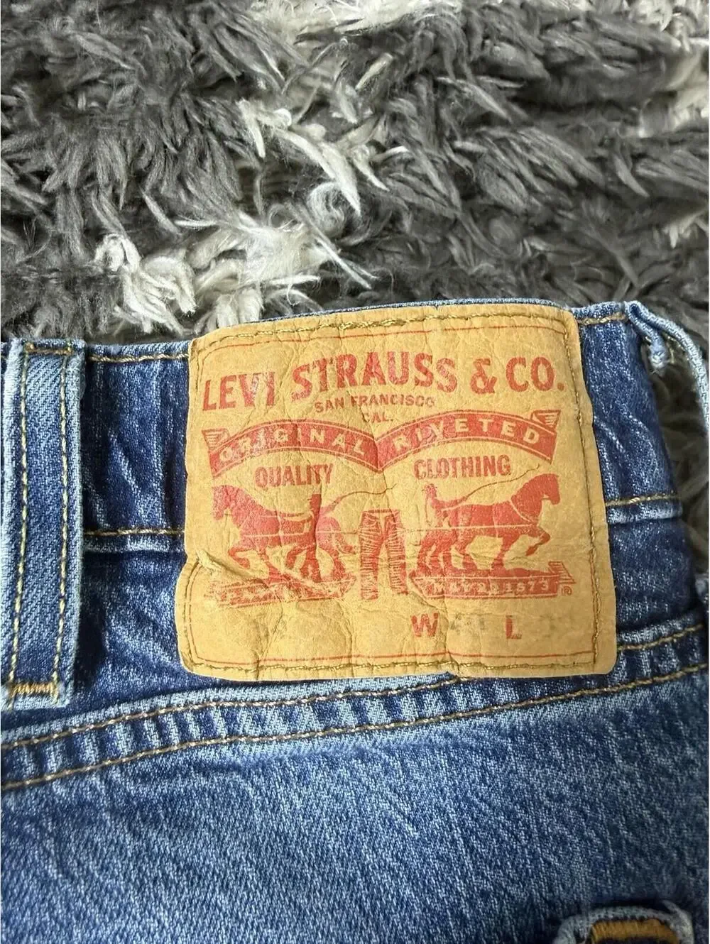 Levi's Men's 541 Athletic Taper Fit Straight Leg Blue Denim Jeans W40 L32